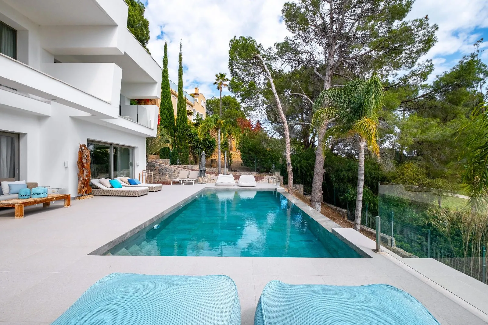 1345 - Altea La Vella, luxury by the golf: modern villa with infinity pool and premium finishes