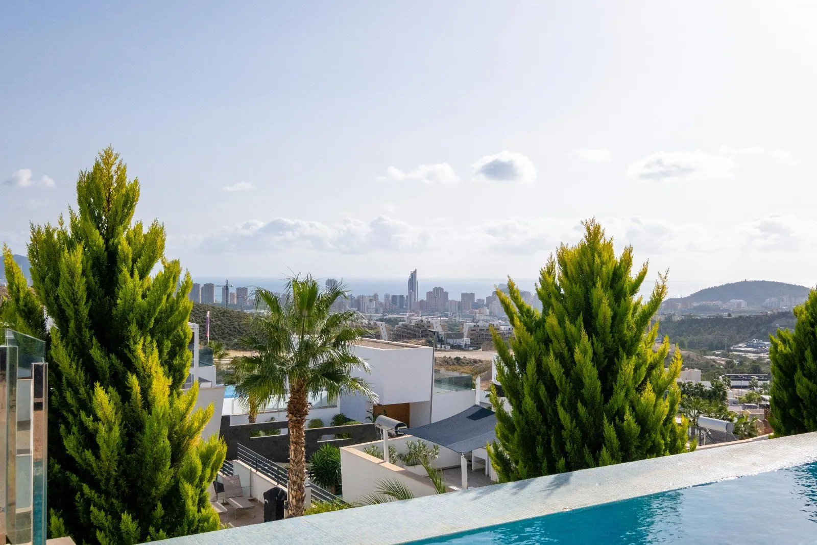 Modern villa with spectacular views over Benidorm