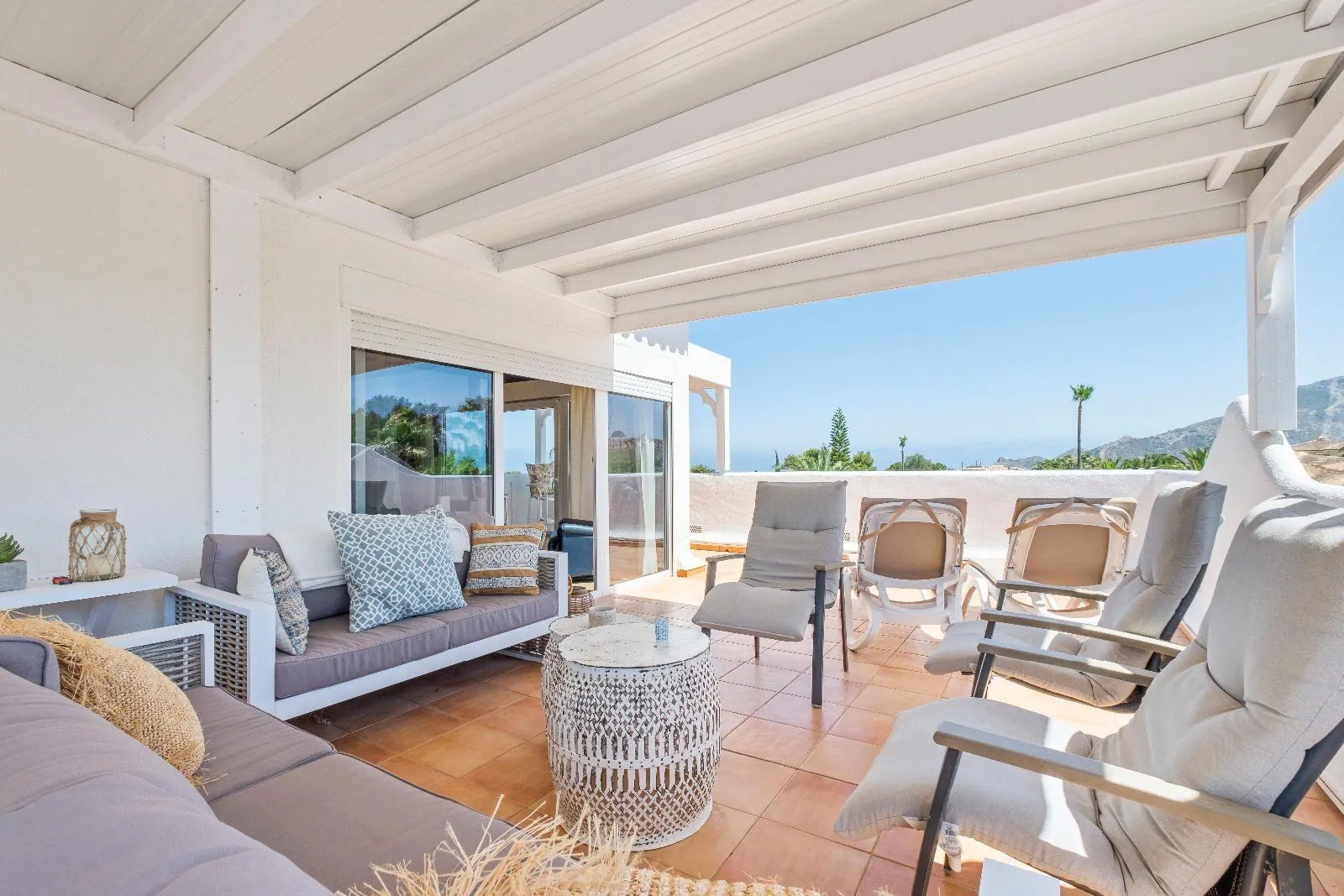 1311 - Elegant Mediterranean Villa with Large Plot and Panoramic Sea Views
