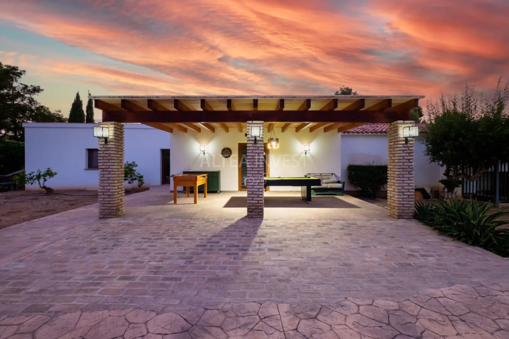 A Home with History, Warmth, and Character – Unique Mediterranean Farmhouse