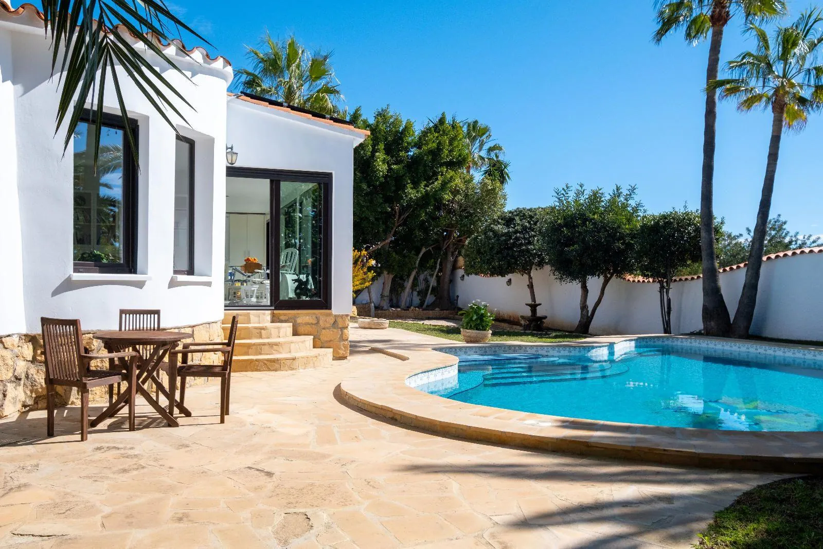 Charming Villa with Sea and Mountain Views in La Nucia