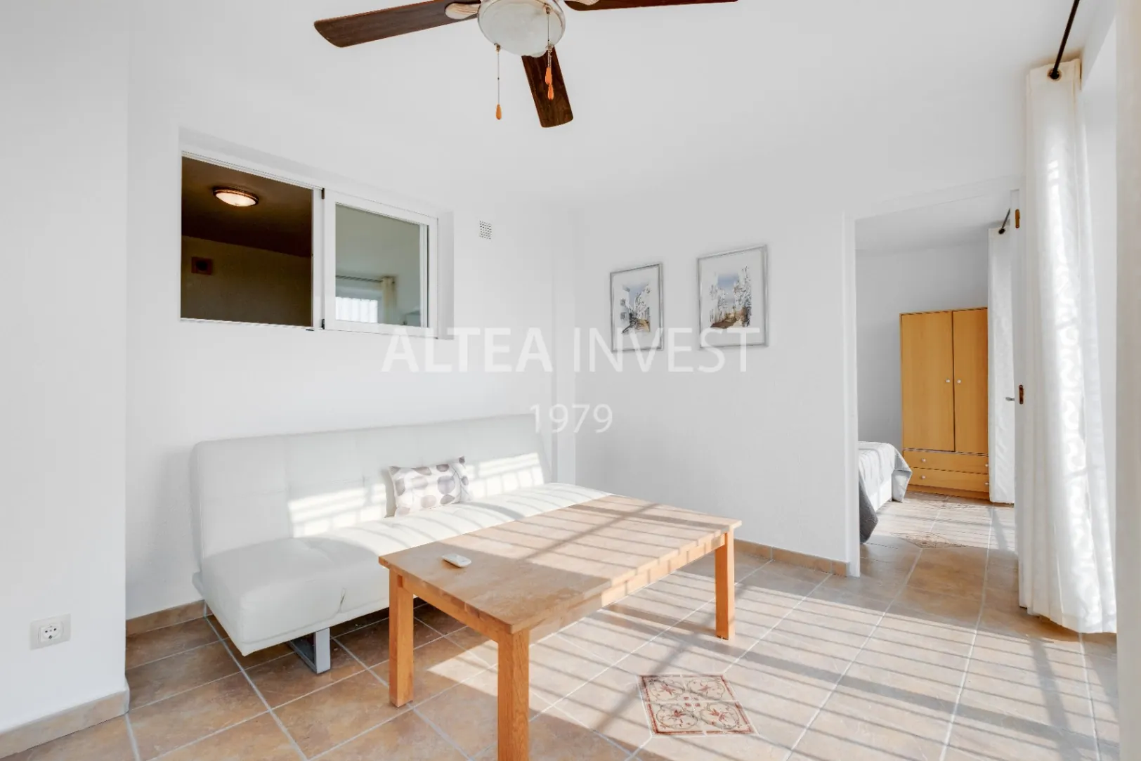 Charming Mediterranean Villa with Sea Views and Space to Enjoy