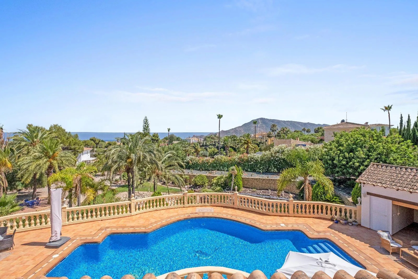 1311 - Elegant Mediterranean Villa with Large Plot and Panoramic Sea Views