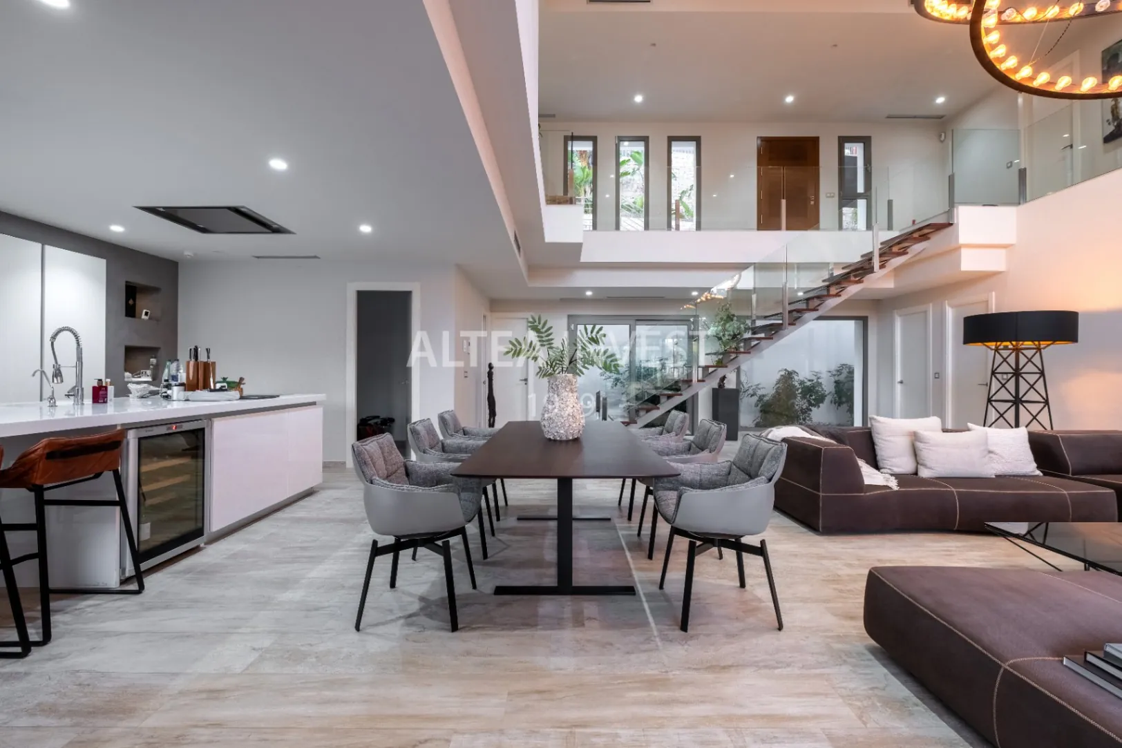 1345 - Altea La Vella, luxury by the golf: modern villa with infinity pool and premium finishes