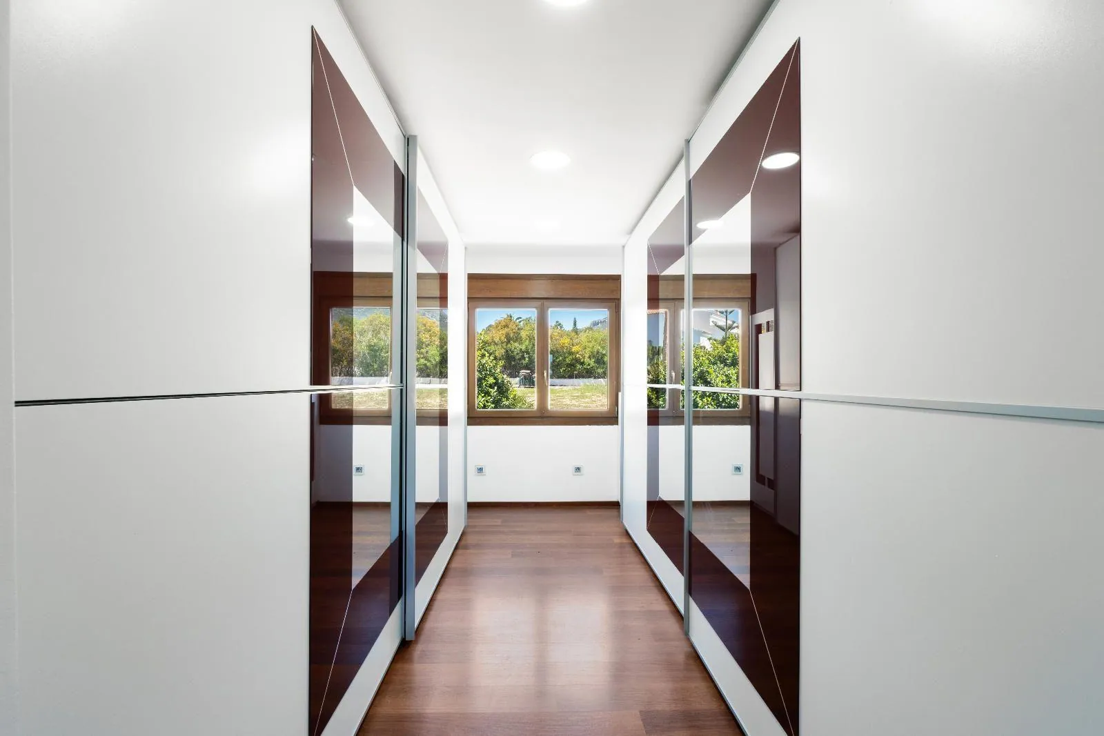 A villa designed for enjoyment: spaciousness, comfort, and privacy