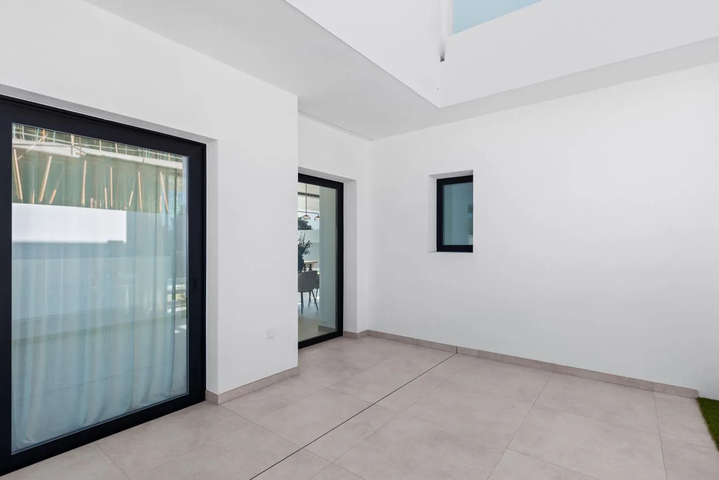 Contemporary newly built villas surrounded by mountains in Polop de la Marina.