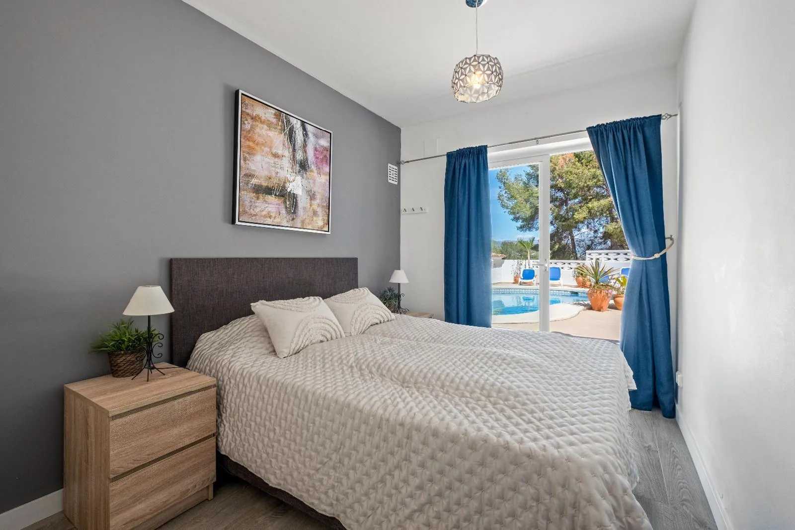 Exclusive Independent Villa with Panoramic Views, Private Pool and Outdoor Kitchen in Albir