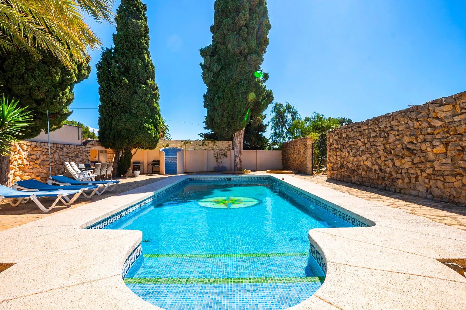 Authentic Mediterranean Life – Spaces to Enjoy and Share