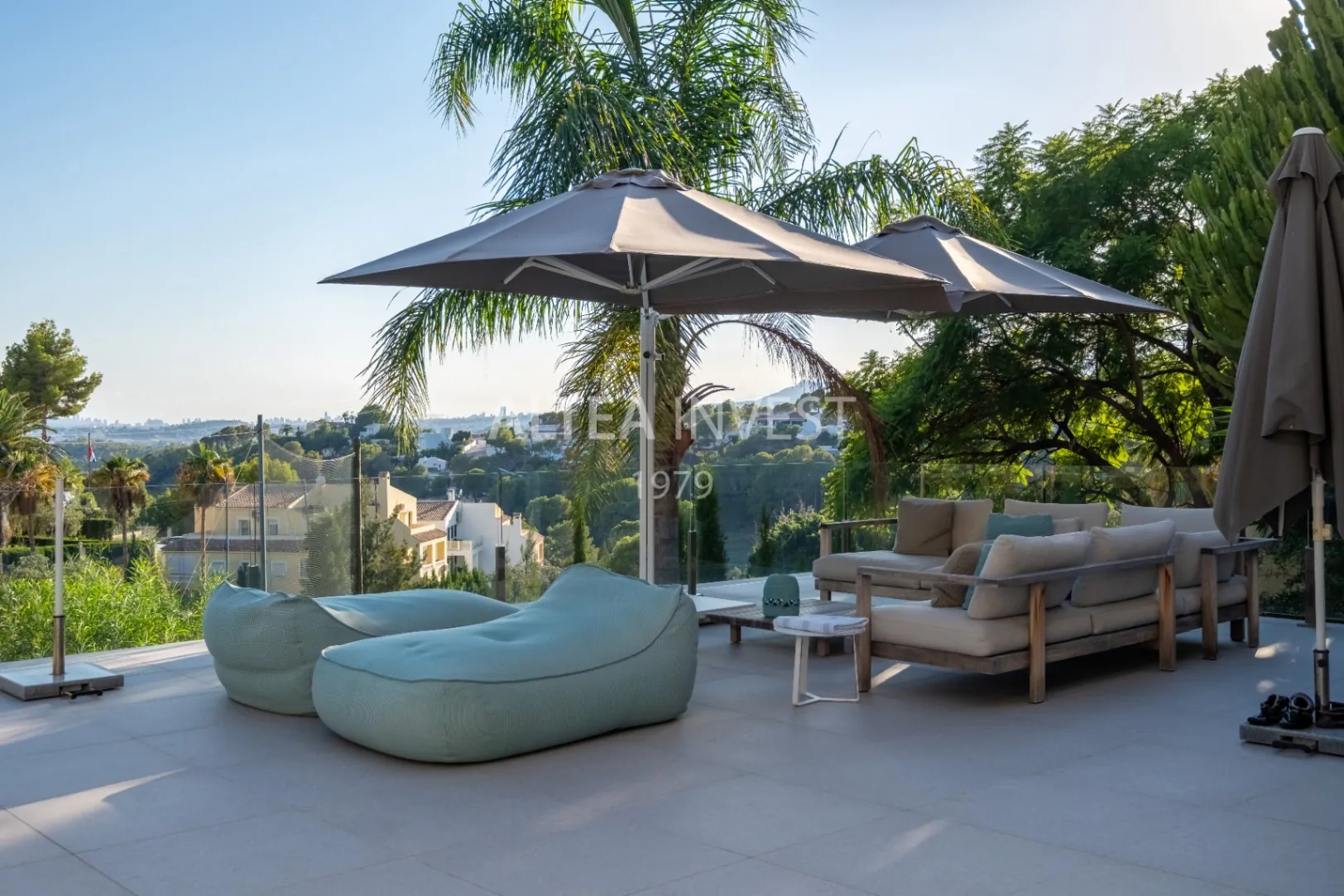 1345 - Altea La Vella, luxury by the golf: modern villa with infinity pool and premium finishes