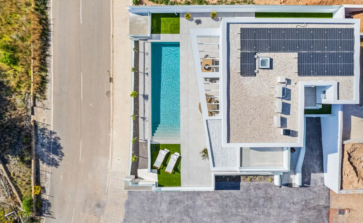 Contemporary newly built villas surrounded by mountains in Polop de la Marina.
