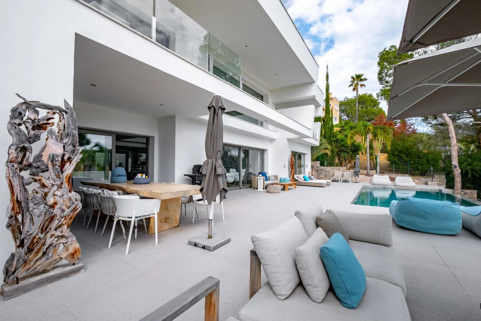 1345 - Altea La Vella, luxury by the golf: modern villa with infinity pool and premium finishes