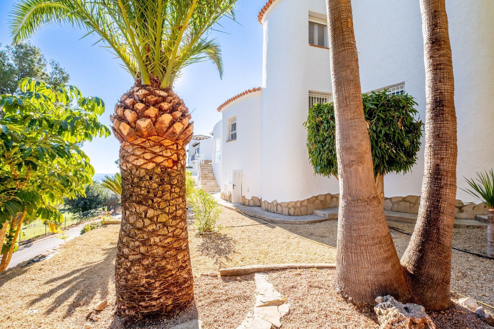 Mediterranean style villa in the privileged area of the Club de Golf.