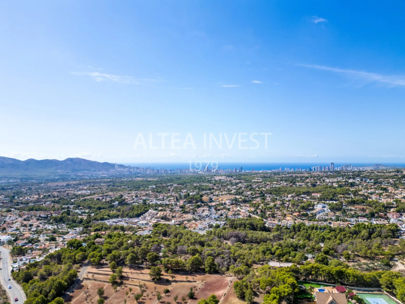 Spectacular villa completely renovated with stunning views of the Mediterranean Sea.