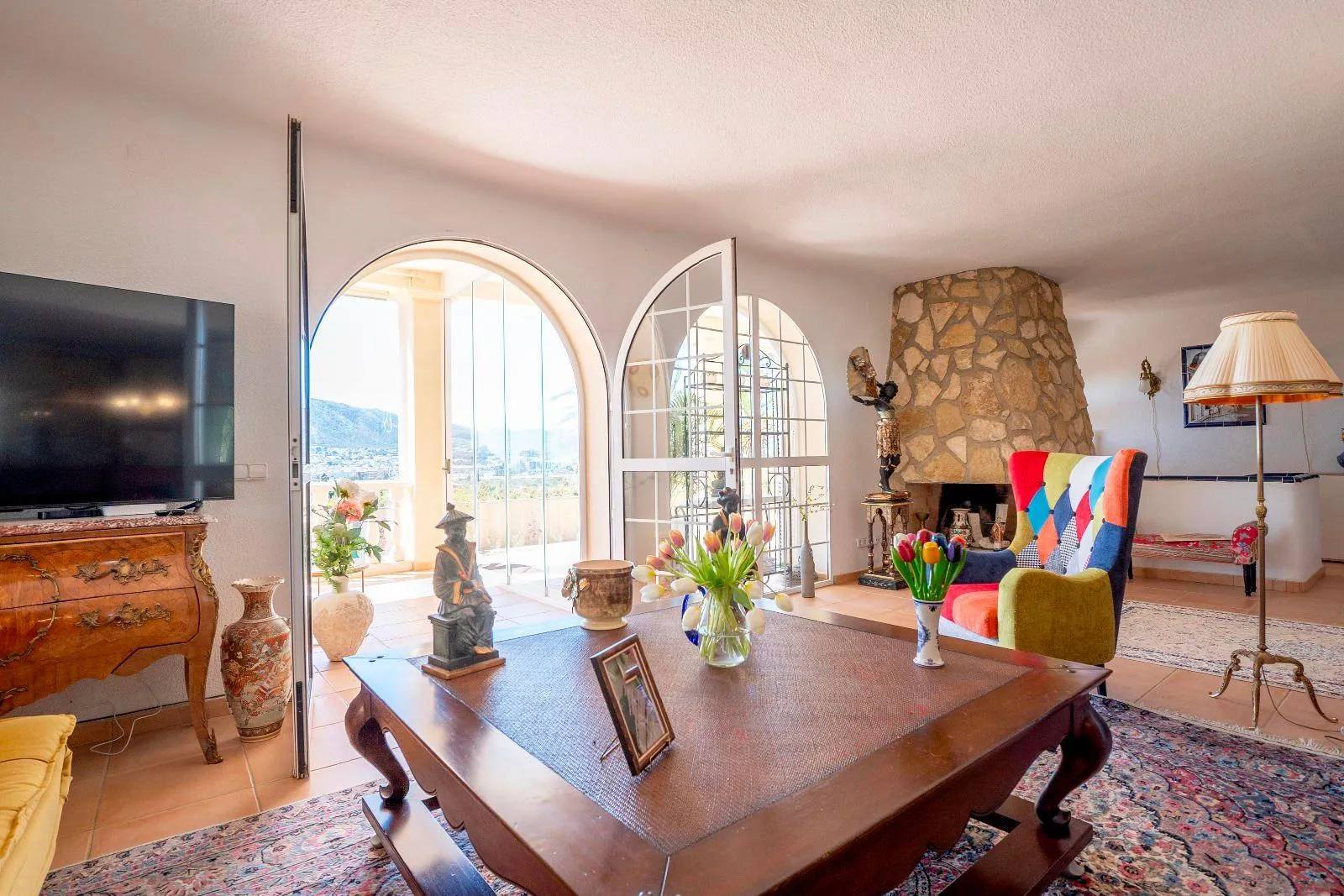 Authentic Mediterranean Life – Spaces to Enjoy and Share