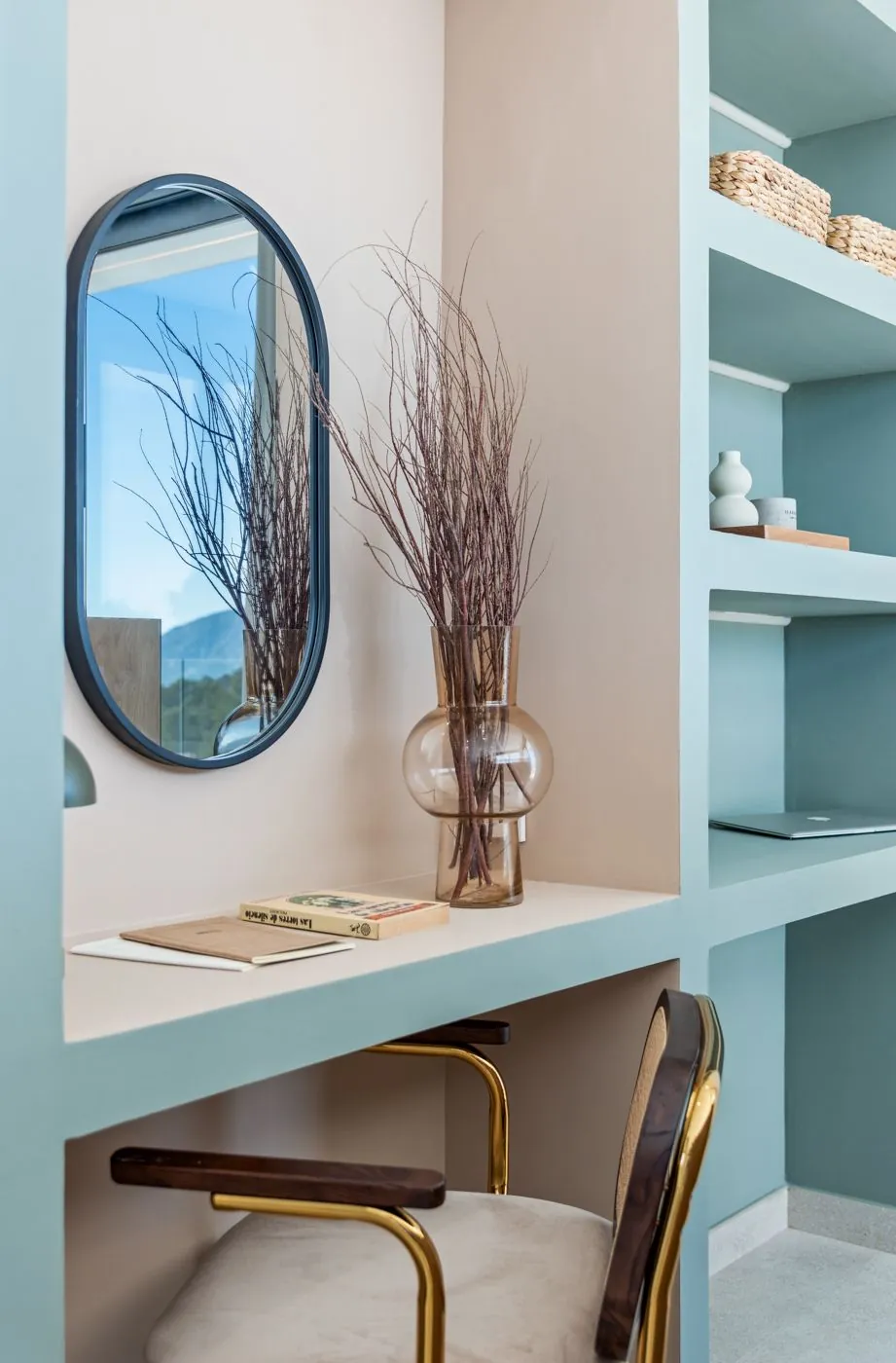 Contemporary newly built villas surrounded by mountains in Polop de la Marina.