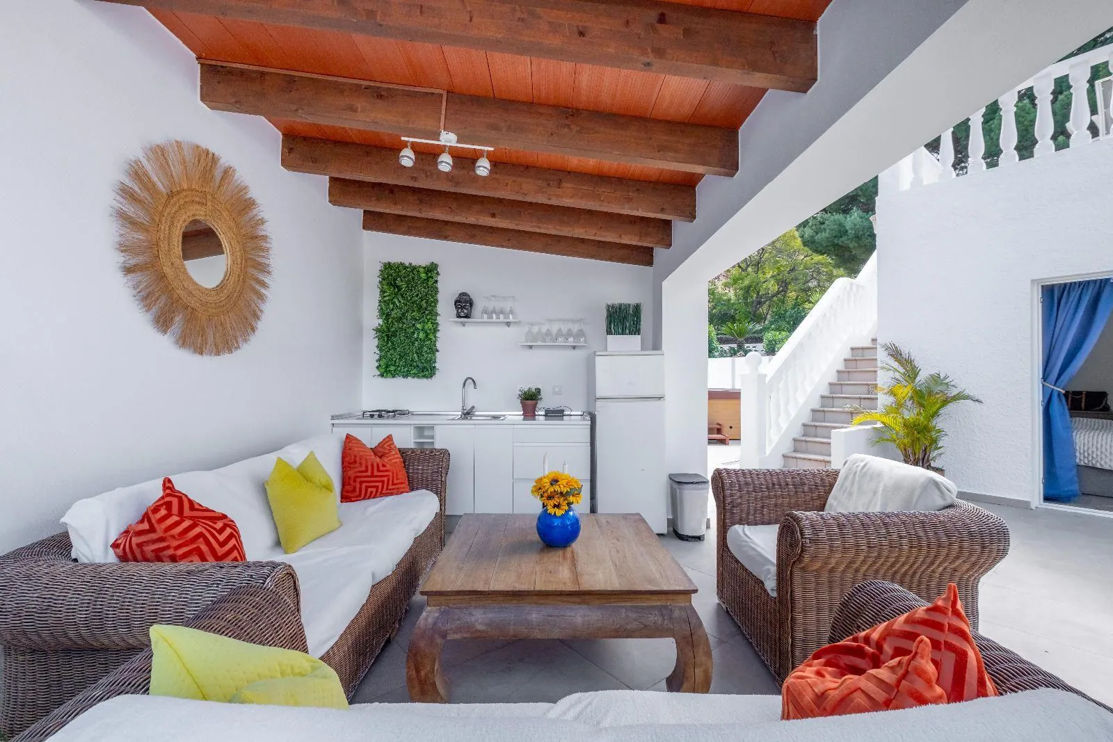 Exclusive Independent Villa with Panoramic Views, Private Pool and Outdoor Kitchen in Albir