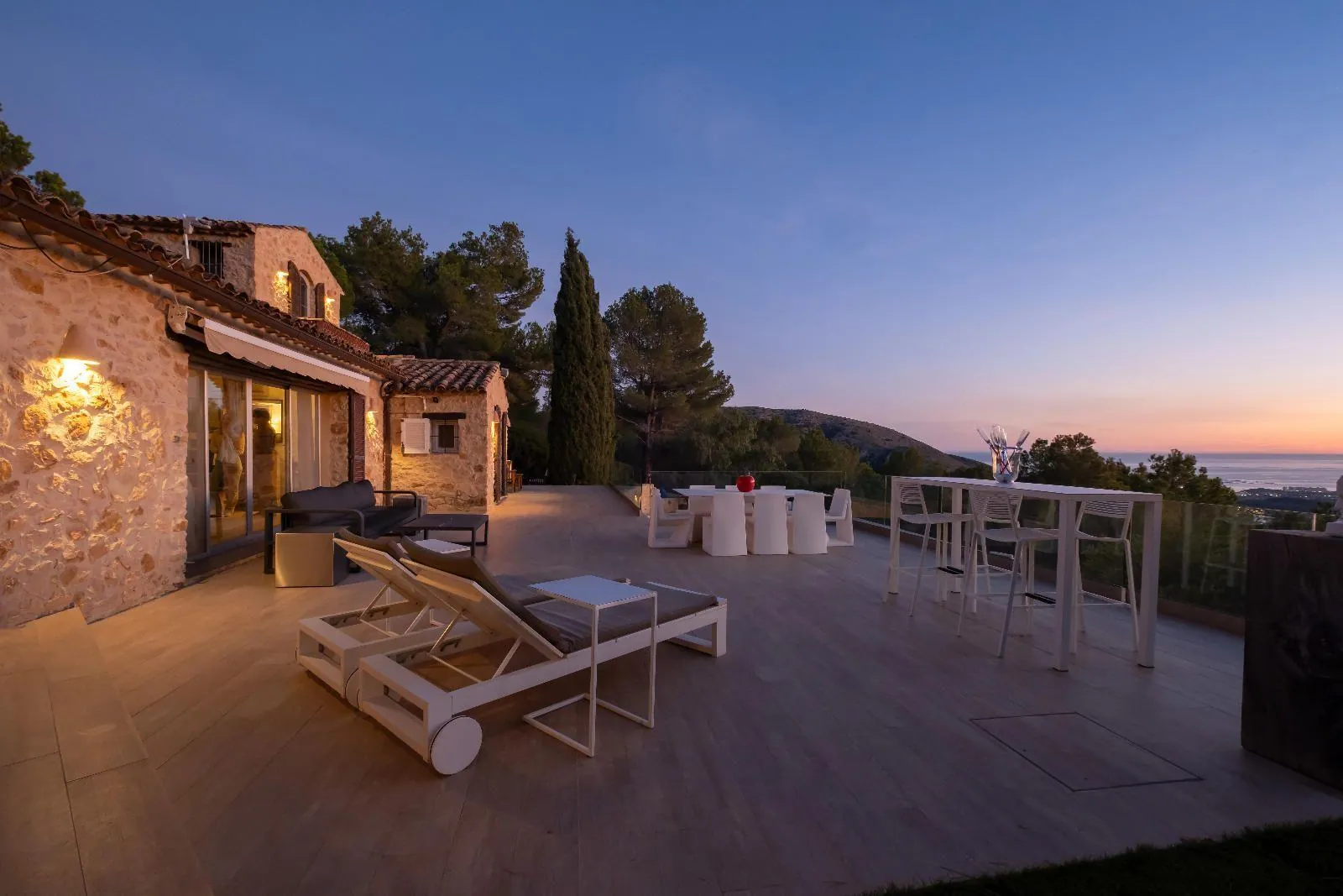 A Unique Villa in Finestrat: Tradition, Modernity, and Unmatched Views