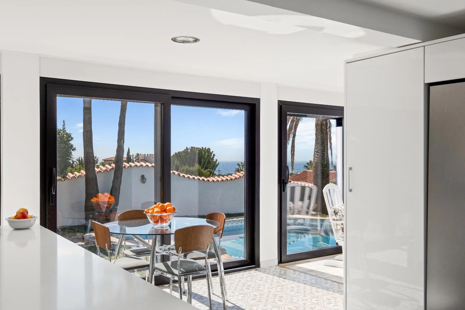 Charming Villa with Sea and Mountain Views in La Nucia