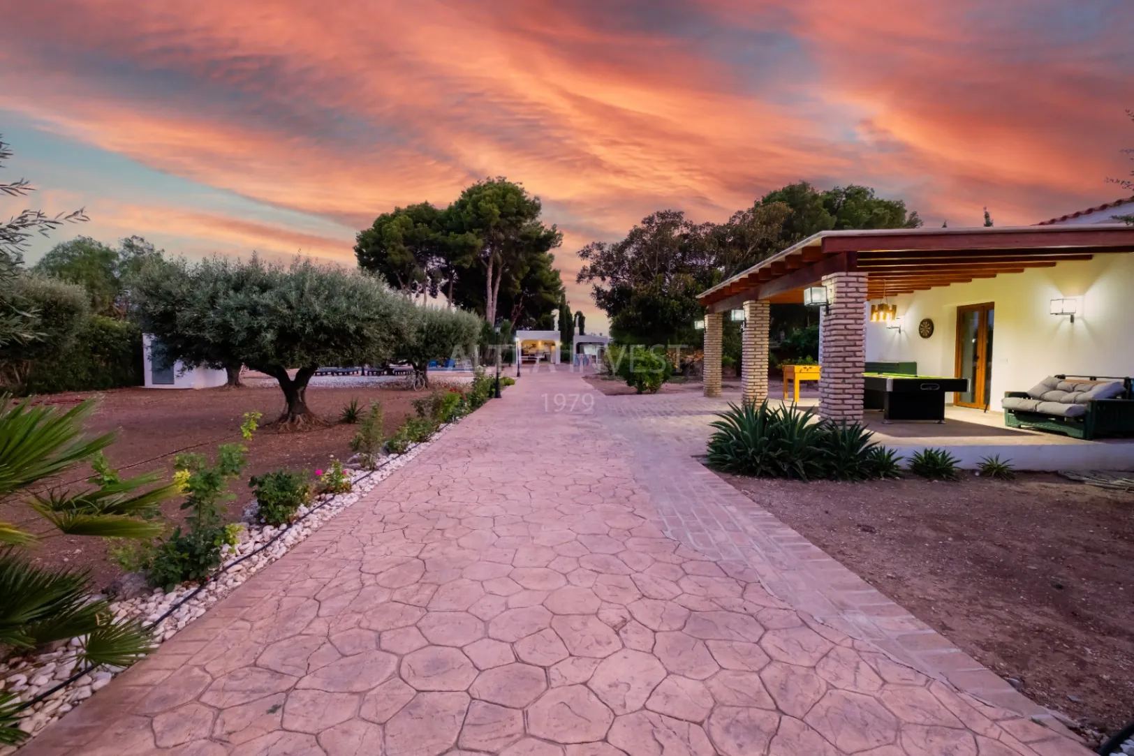 A Home with History, Warmth, and Character – Unique Mediterranean Farmhouse