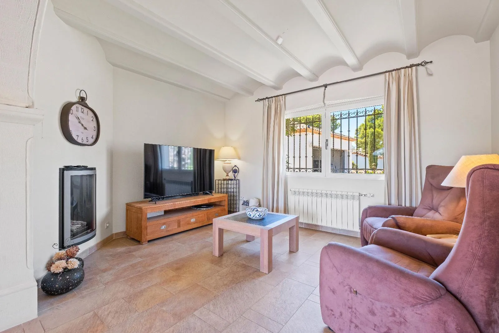1311 - Elegant Mediterranean Villa with Large Plot and Panoramic Sea Views
