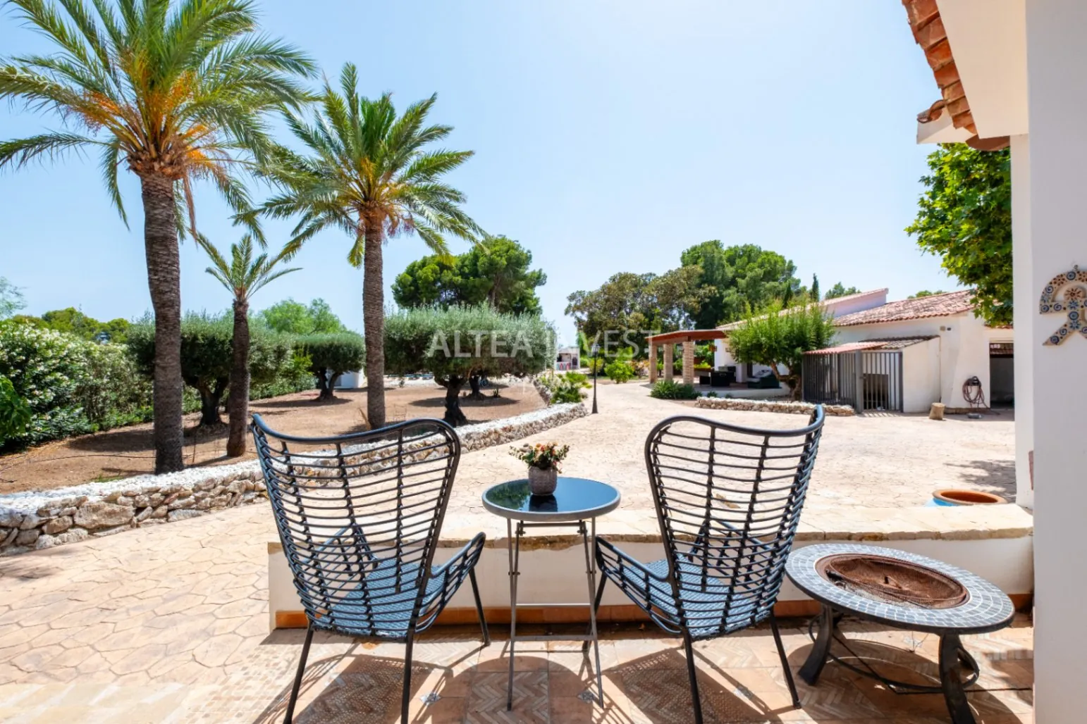 A Home with History, Warmth, and Character – Unique Mediterranean Farmhouse