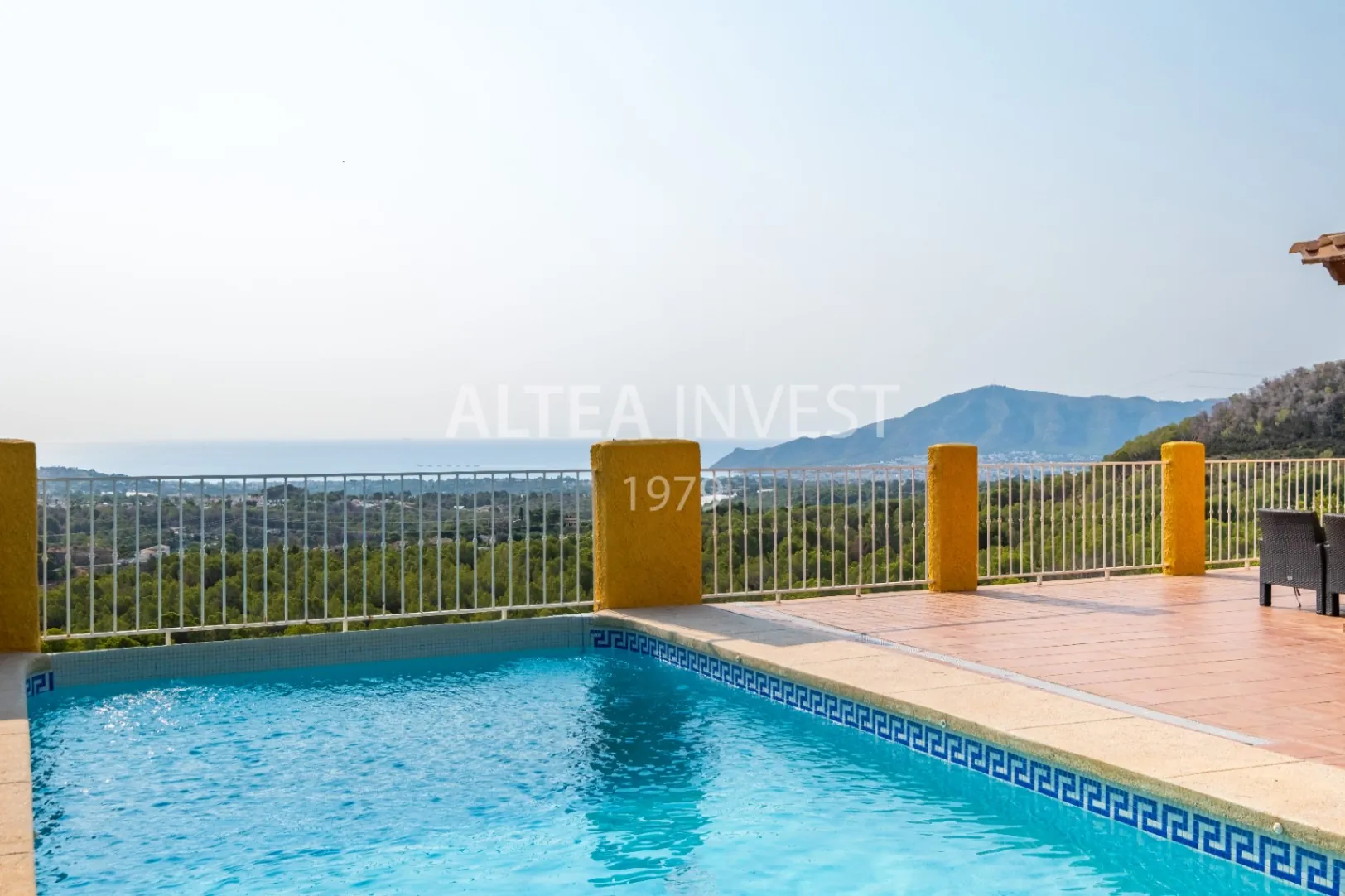 Charming Mediterranean Villa with Sea Views and Space to Enjoy