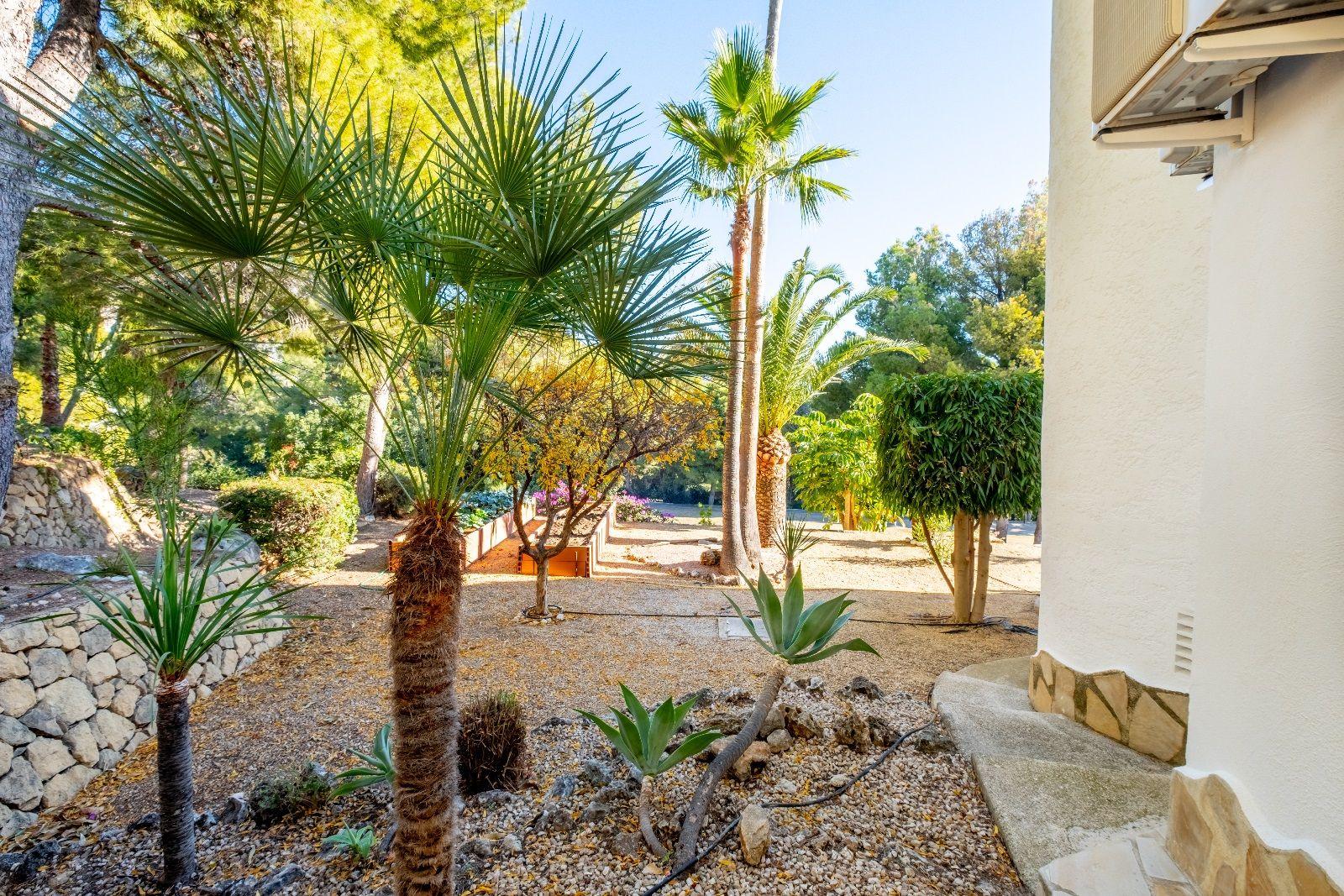 Mediterranean style villa in the privileged area of the Club de Golf.