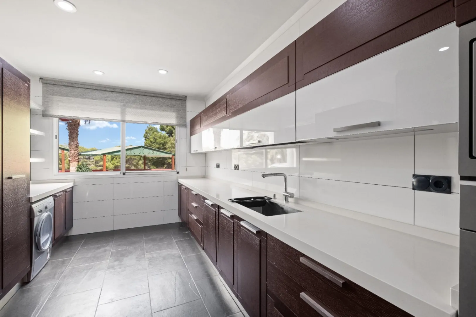 Two Villas – Nature, Privacy, and Versatility in a Unique Setting Next to Sierra Helada