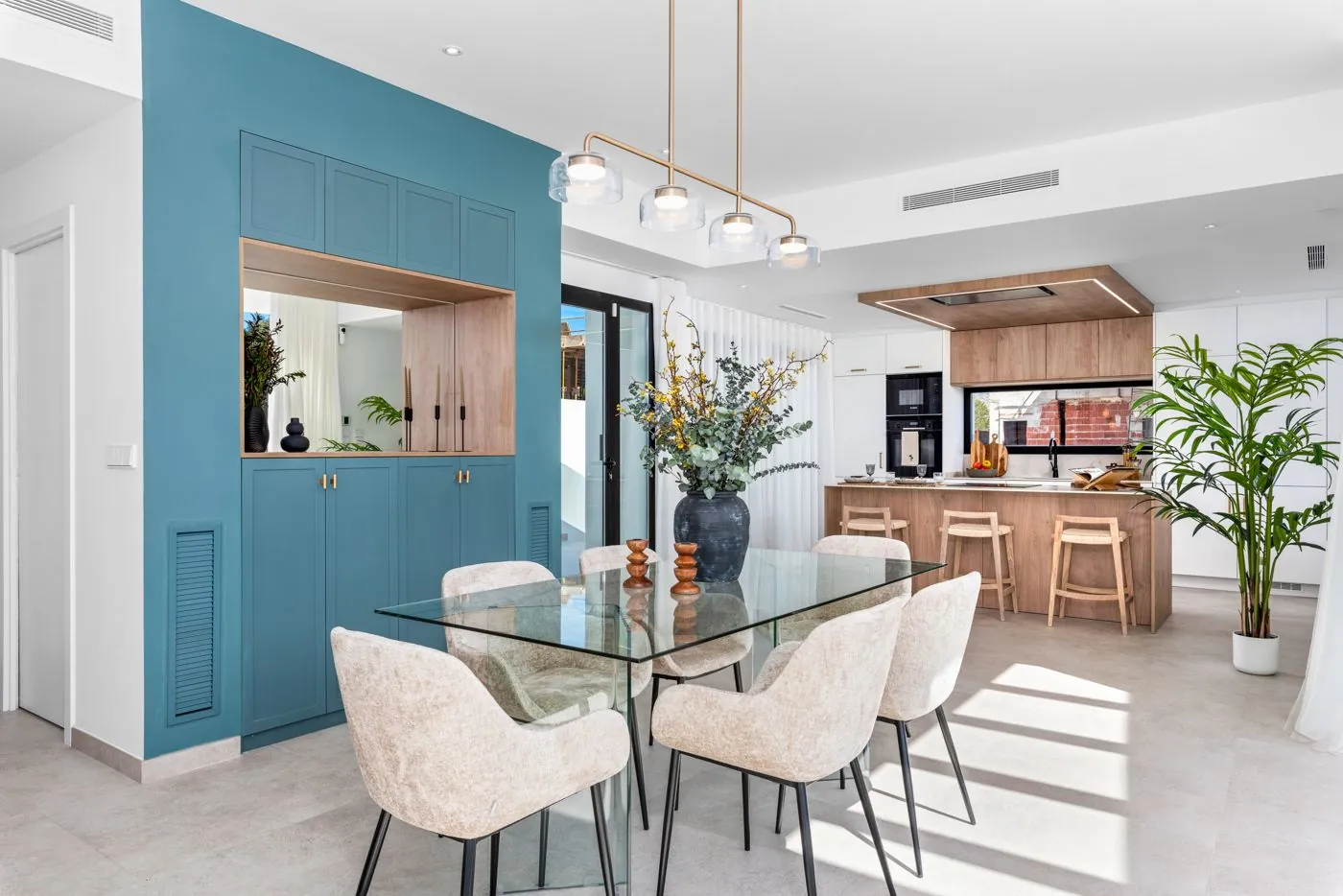 Contemporary newly built villas surrounded by mountains in Polop de la Marina.