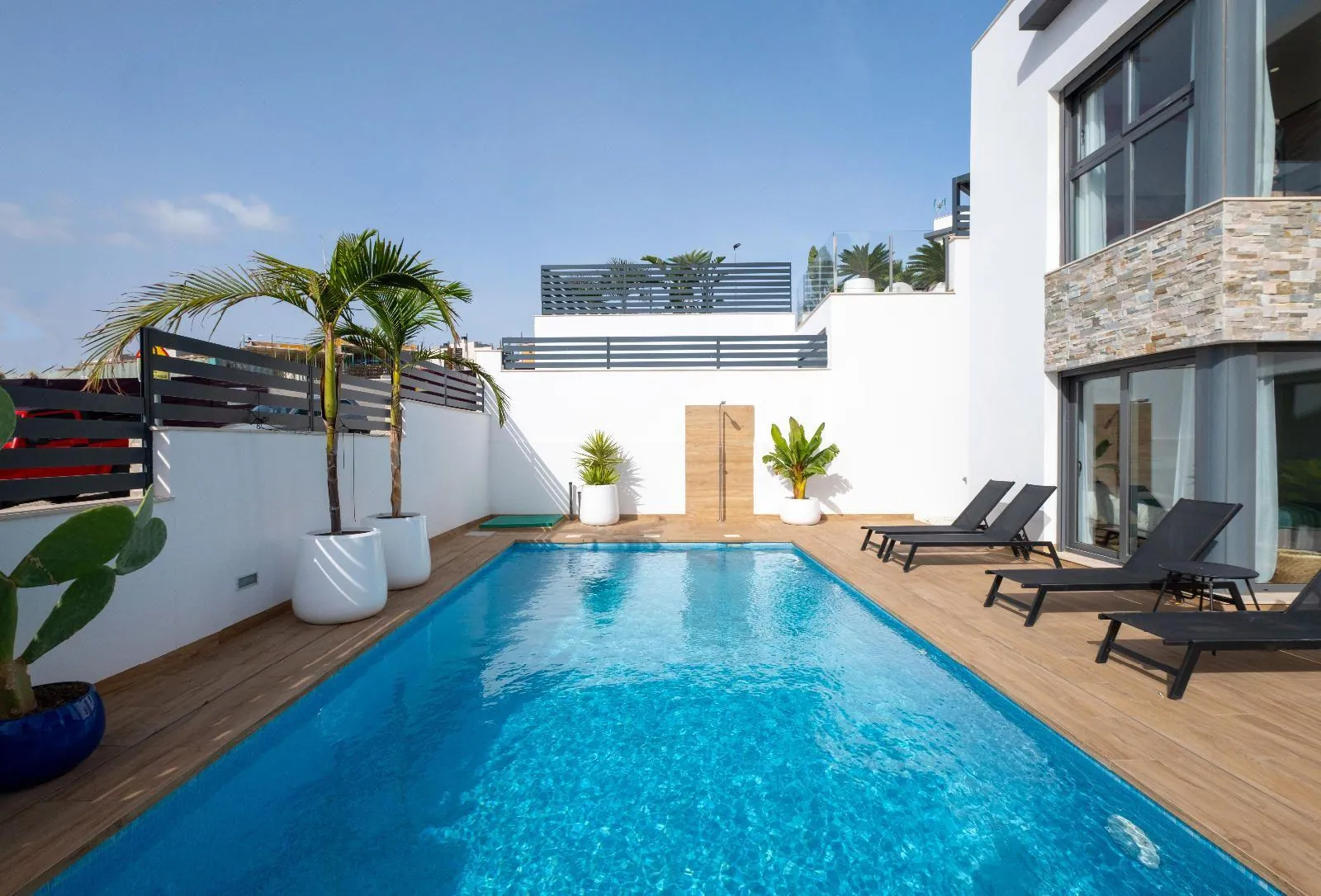 A modern jewel in the heart of Balcón de Finestrat