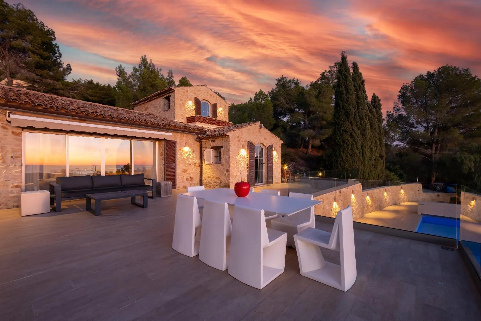 A Unique Villa in Finestrat: Tradition, Modernity, and Unmatched Views