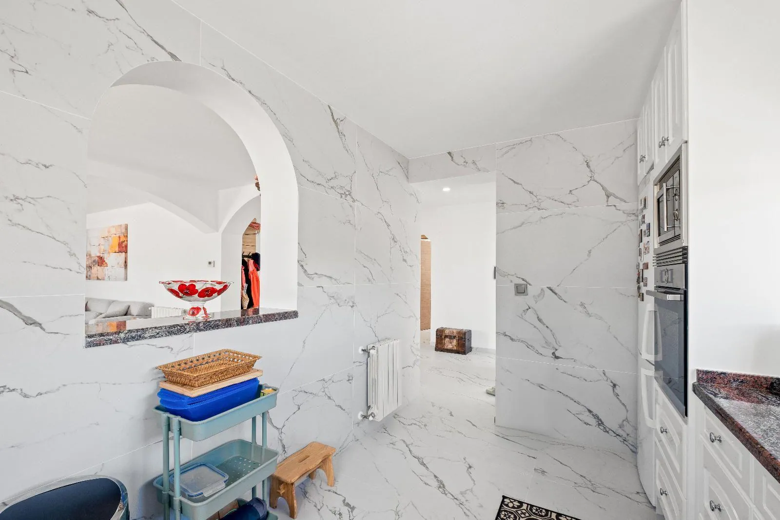 Completely renovated villa in Alfaz del Pi: sea and mountain views