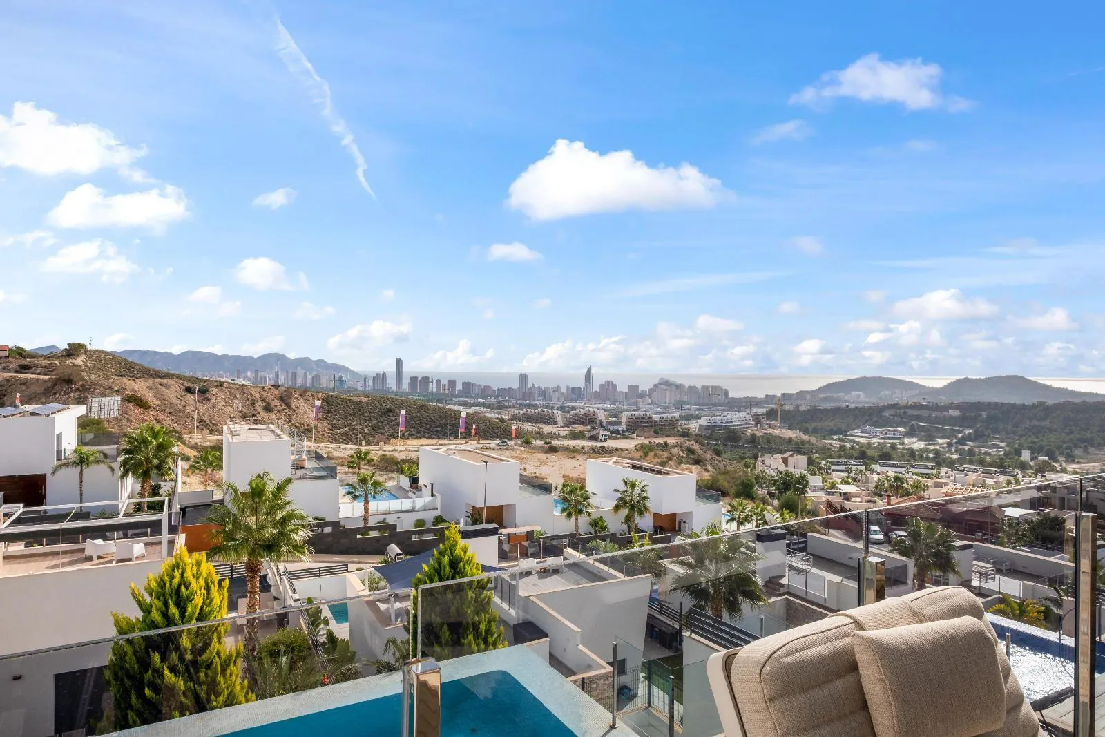Modern villa with spectacular views over Benidorm