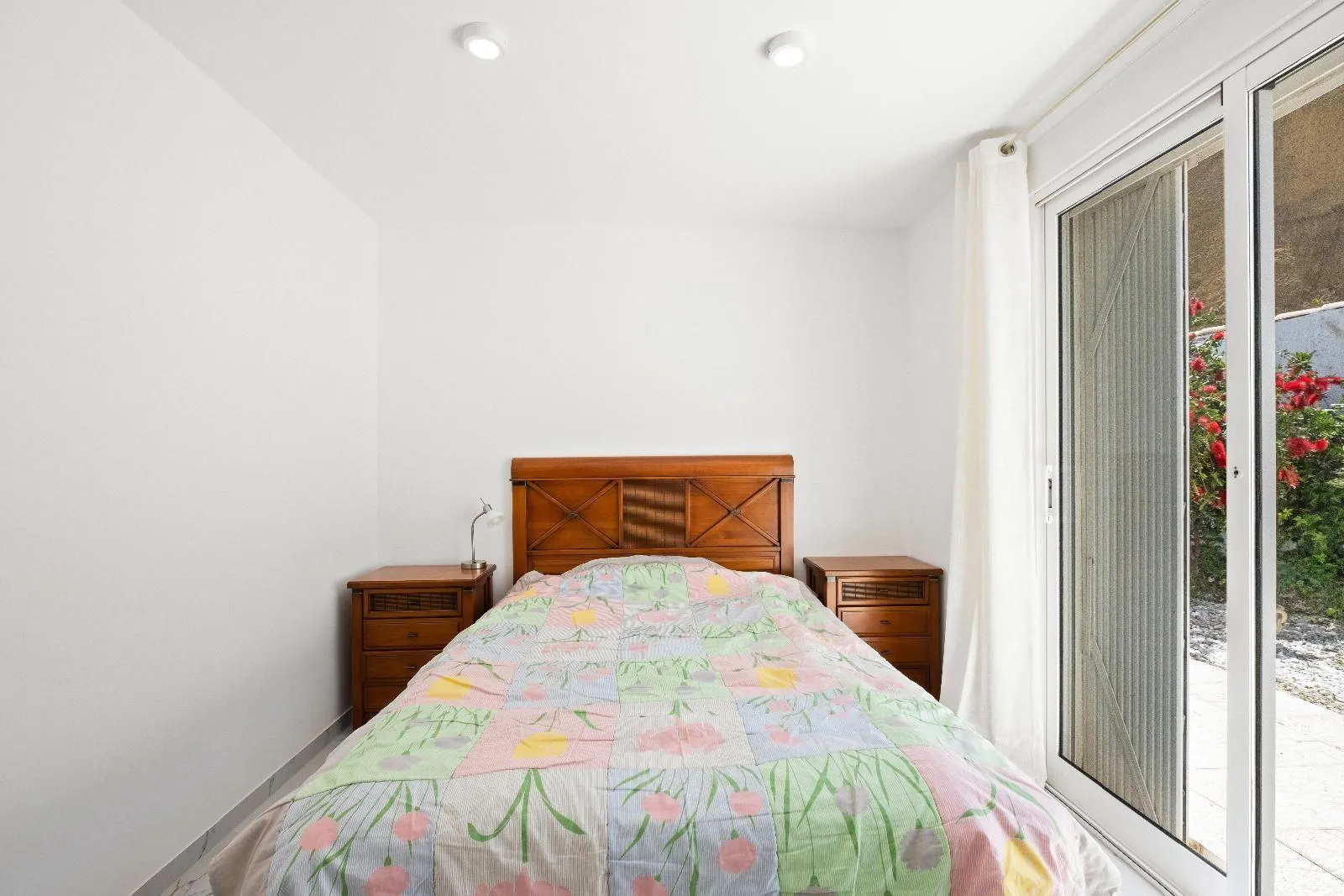 Completely renovated villa in Alfaz del Pi: sea and mountain views