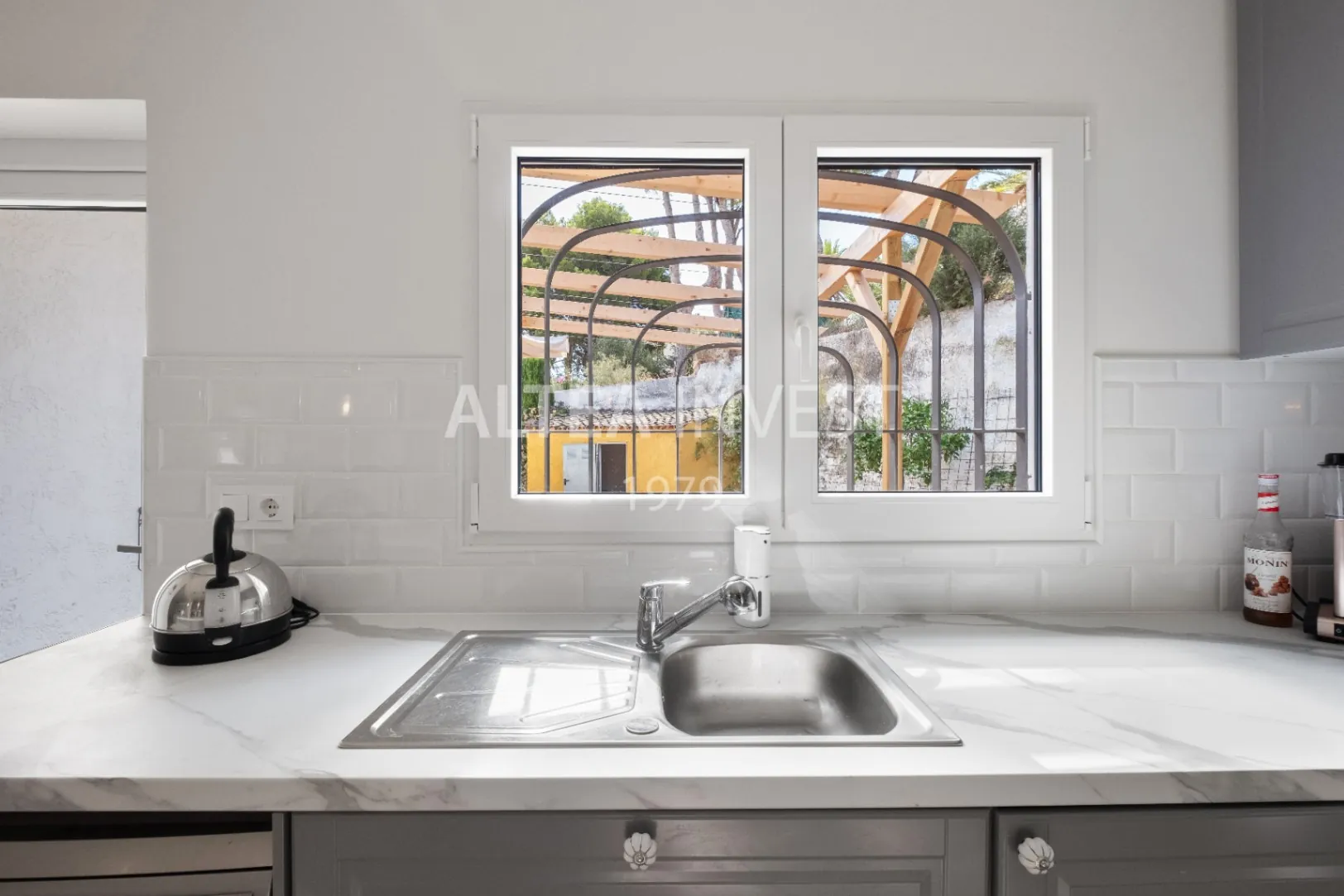 Spectacular villa completely renovated with stunning views of the Mediterranean Sea.