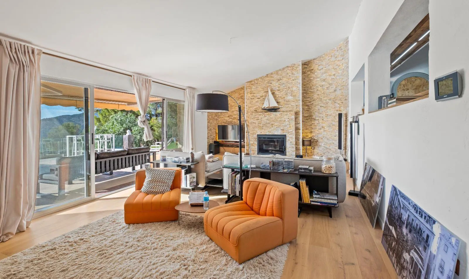 A Unique Villa in Finestrat: Tradition, Modernity, and Unmatched Views