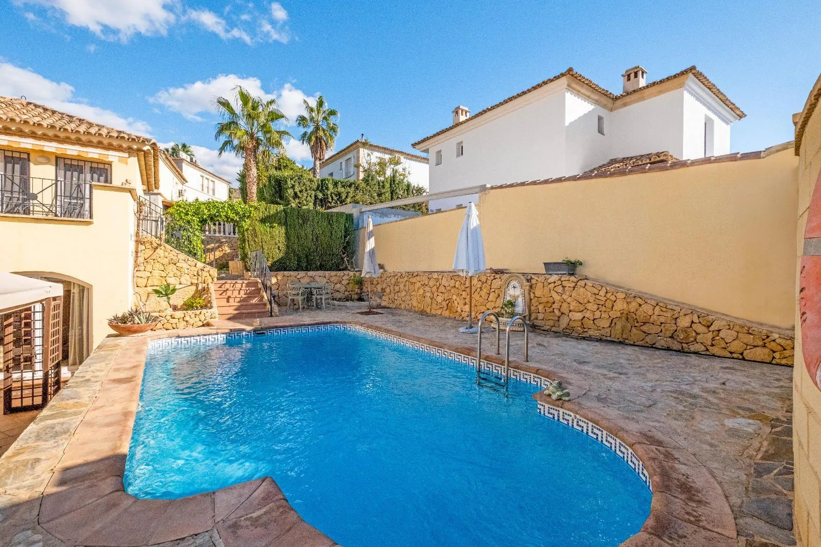 Exquisite Modern Villa with Stunning Views in Finestrat