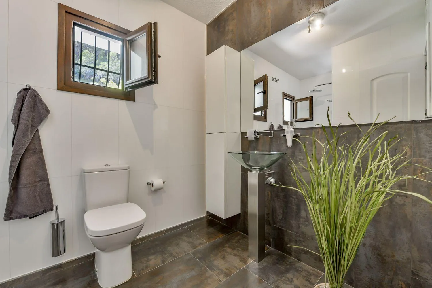 A gem in Polop: Exclusivity, Nature, and Spectacular Views