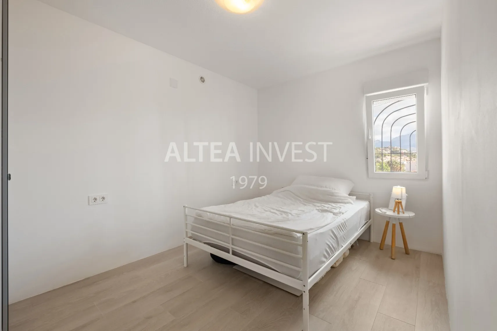 Spectacular villa completely renovated with stunning views of the Mediterranean Sea.