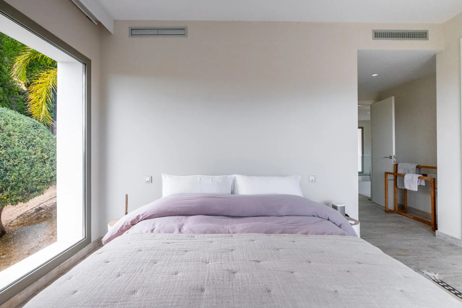 1345 - Altea La Vella, luxury by the golf: modern villa with infinity pool and premium finishes