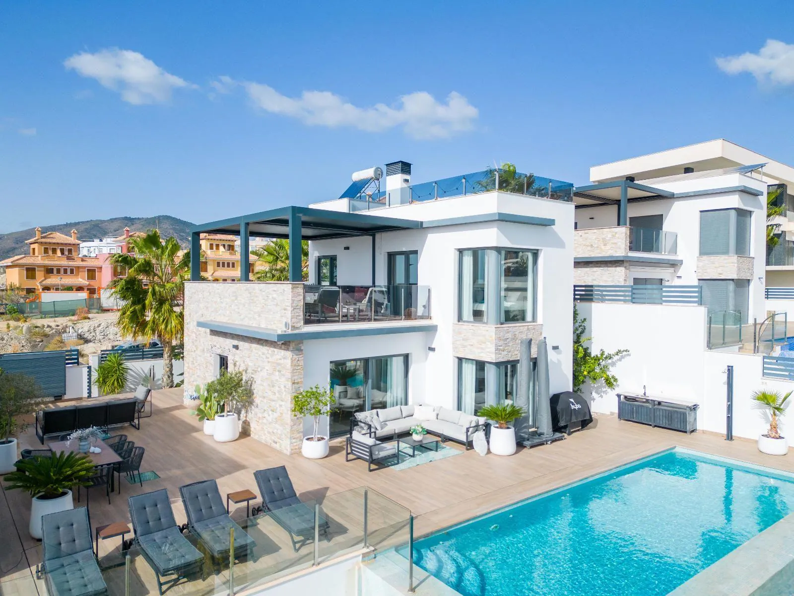 Modern villa with spectacular views over Benidorm