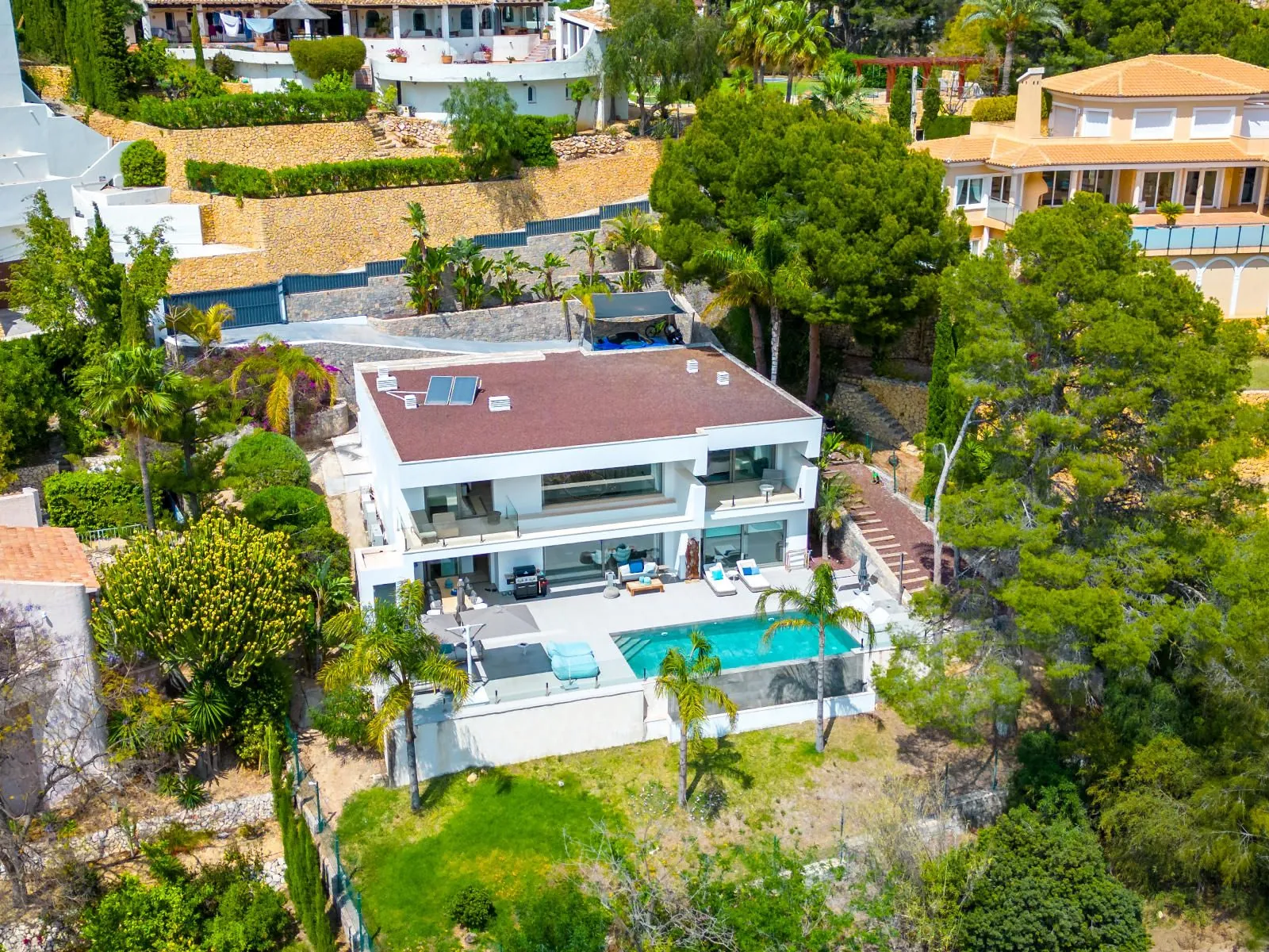 1345 - Altea La Vella, luxury by the golf: modern villa with infinity pool and premium finishes