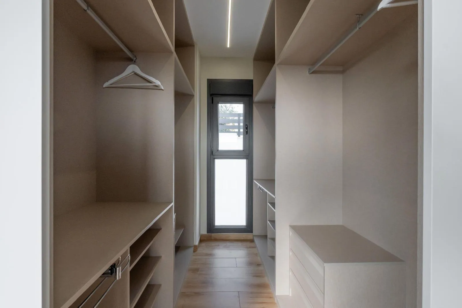 A modern jewel in the heart of Balcón de Finestrat