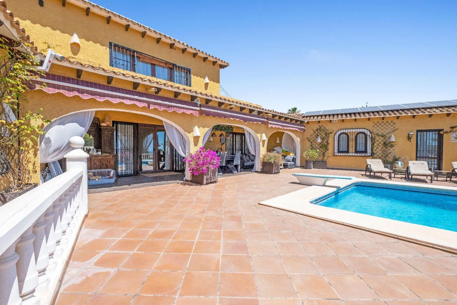 Elegant Mediterranean Villa with Panoramic Sea Views