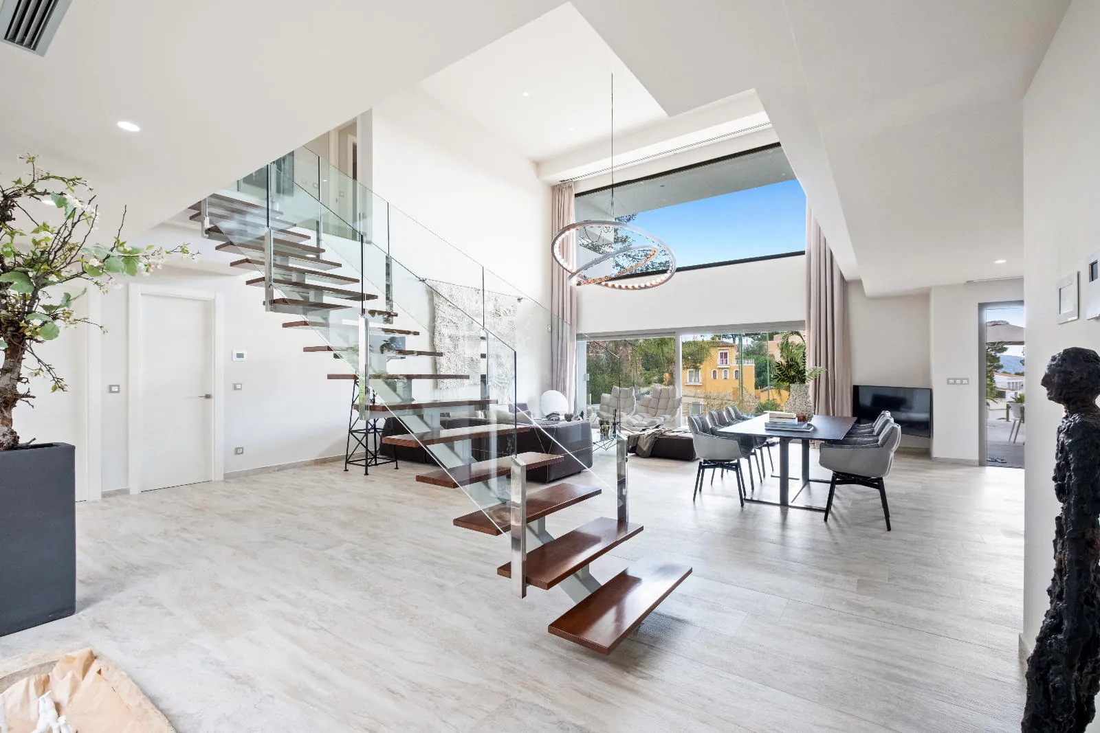 1345 - Altea La Vella, luxury by the golf: modern villa with infinity pool and premium finishes
