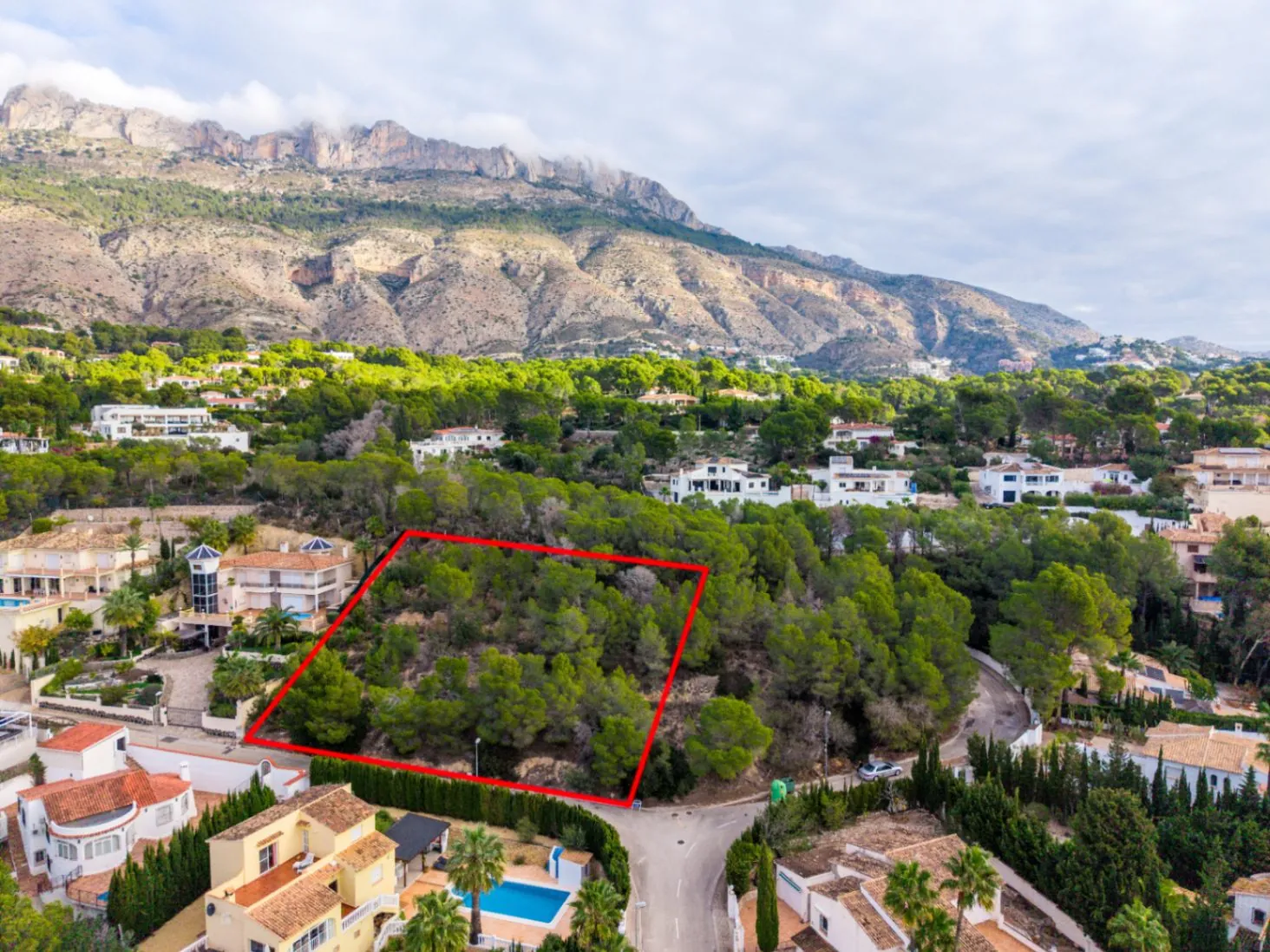 Exclusive urban land in Jardín de Alhama – Altea la Vieja