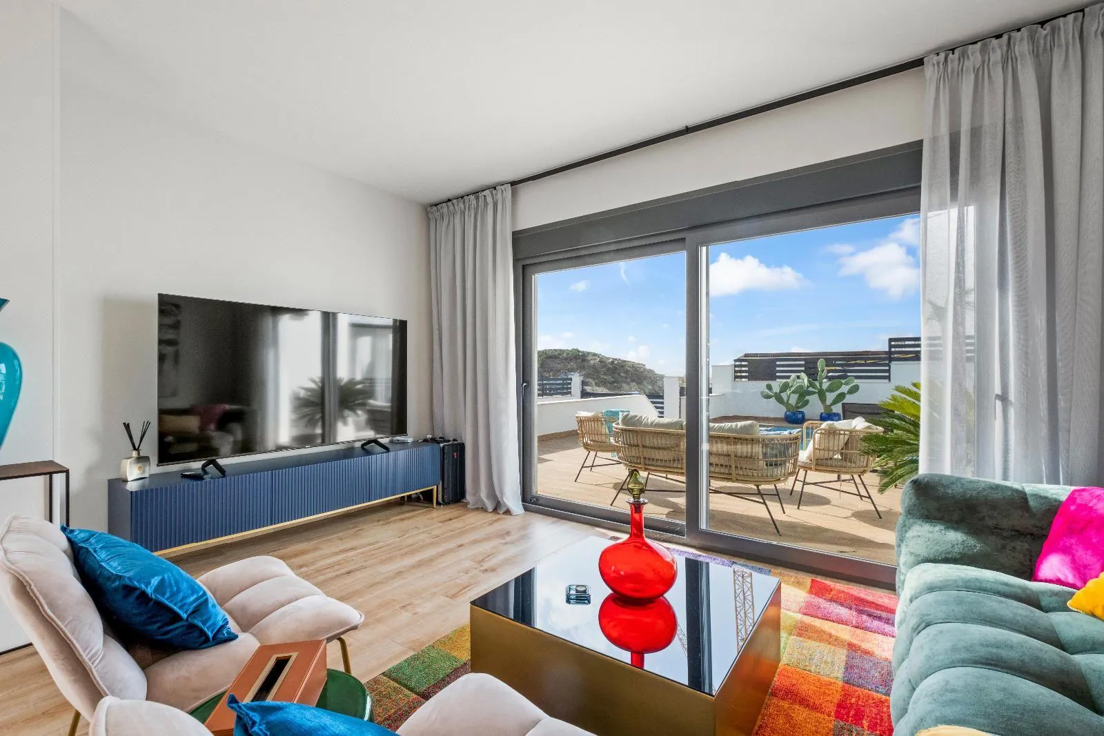 A modern jewel in the heart of Balcón de Finestrat
