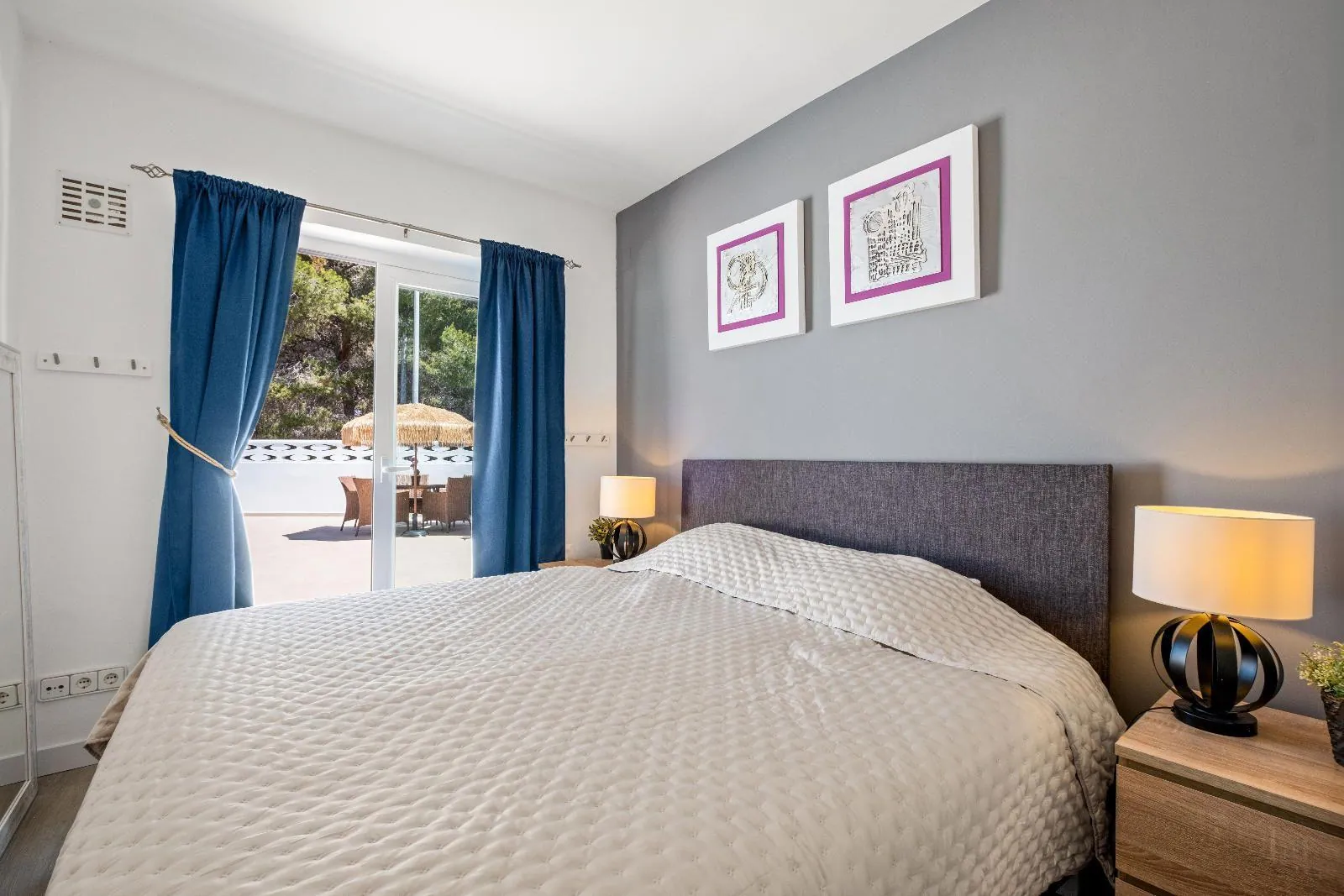 Exclusive Independent Villa with Panoramic Views, Private Pool and Outdoor Kitchen in Albir