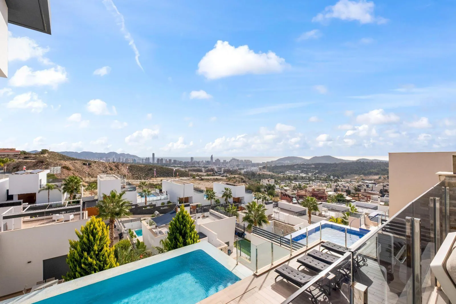 Modern villa with spectacular views over Benidorm