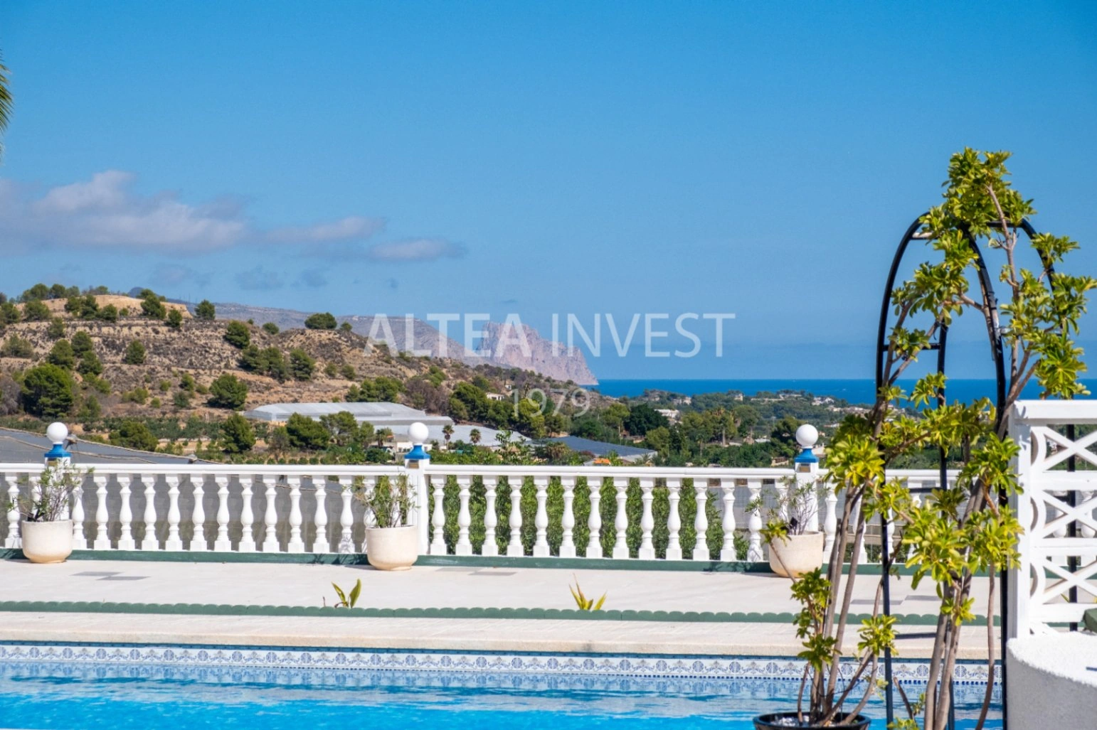 1457 - Cosy Mediterranean villa with spectacular views of Altea Bay